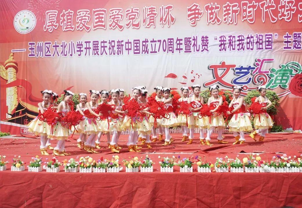 小猫的生活习性是什么？游戏画面